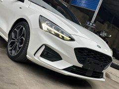 Ford Focus Hatchback EcoBoost 180 Automatic ST Line - ფოტო 8