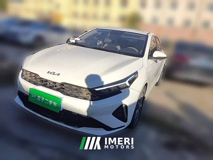 Kia K3 1.5L CVT Luxury Edition - ავტომობილი ჩინეთიდან