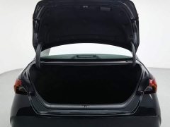 Toyota Camry 2.0L Base - ფოტო 16