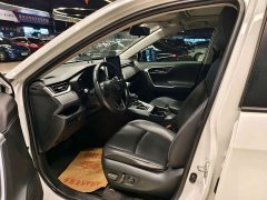 Toyota RAV4 2.0L CVT FWD Fashion Plus - photo 5