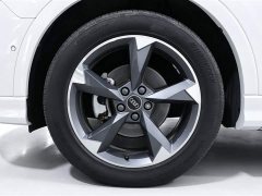 Audi Q3 35 TFSI Fashion Dynamic - ფოტო 18