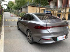 BYD Qin PLUS EV 400KM Luxury - ფოტო 9