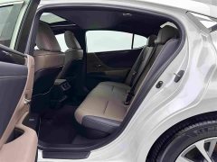 Lexus ES 300h Excellence Edition - фото 19