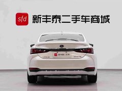 Lexus ES 300h Excellence Edition - фото 7