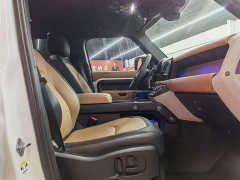 Land Rover Defender 110 3.0T P400 X-DYNAMIC HSE - фото 16