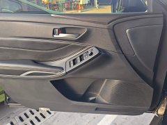Toyota Avalon 2.0L XLE Premium Edition - ფოტო 7