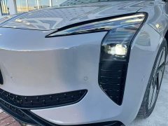 FAW Red Flag EH7 640 AWD Smart Select Edition - ფოტო 7