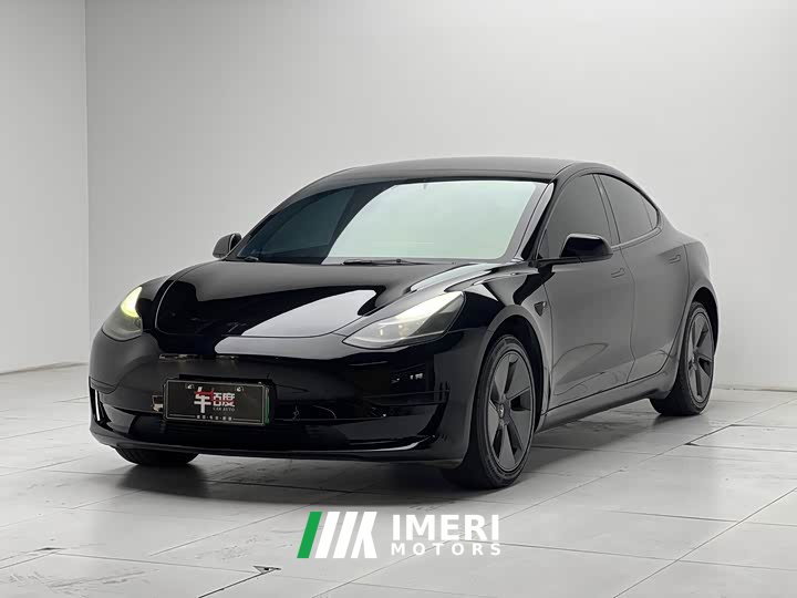 Tesla Model 3 Rear-Wheel Drive