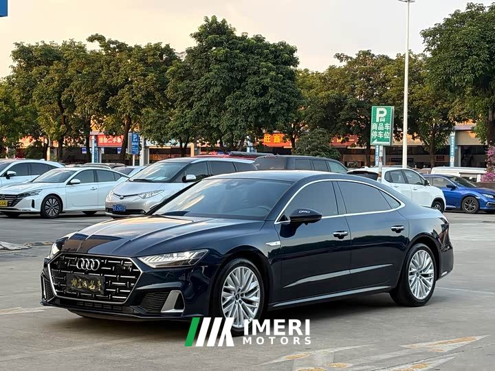 Audi A7L 45TFSI S-line Dream Edition Fluid Crystal Package - автомобиль из Китая