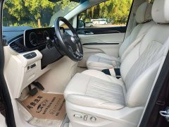 Buick GL8 Avenir Six-Seat Wisdom Courtesy Edition - ფოტო 9