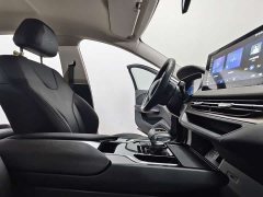 FAW Red Flag E-QM5 Facelift Base Mobility Edition - ფოტო 14