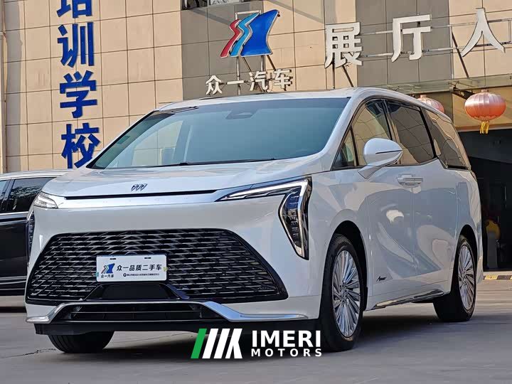 Buick Century 2.0T Four-Seater Private Edition - автомобиль из Китая