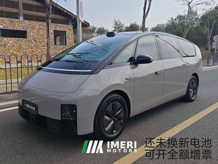 Li Auto Li Xiang MEGA Ultra - ავტომობილი ჩინეთიდან