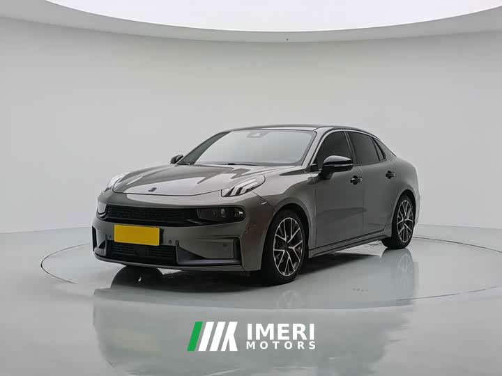 Lynk & Co 03 2.0T Diesel DCT Pro