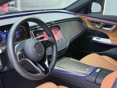 Mercedes-Benz E-Class E 300 L Fashion Edition - ფოტო 5