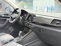 Volkswagen Taos X 330TSI FWD Luxury Smart Connected Edition - фото 12