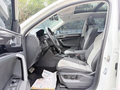 Volkswagen Taos X 330TSI FWD Luxury Smart Connected Edition - фото 6