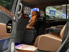 FAW Red Flag Golden Sunflower National Glory 4.0T Distinguished Flagship 4-Seater - фото 17