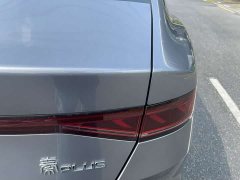 BYD Qin PLUS Champion Edition DM-i 55KM Leading - ფოტო 8