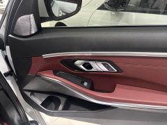 BMW 3 Series 325Li M Sport Package - ფოტო 12