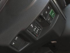 Honda Odyssey 2.0L Sharp Smart Enjoy Edition - ფოტო 12