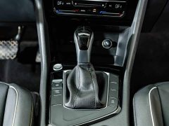 Volkswagen Tiguan L Outstanding Edition 300TSI Automatic FWD Dragon Ascendant Version - photo 14