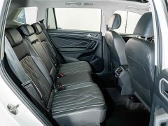 Volkswagen Tiguan L Outstanding Edition 300TSI Automatic FWD Dragon Ascendant Version - photo 20