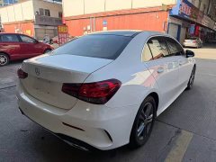 Mercedes-Benz A-Class Facelift A 180 L Sport Sedan - фото 16