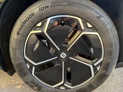 Xiaomi YU7 Rear-Wheel Drive Long-Range Edition - фото 5
