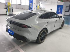 Changan UNI-V 1.5T Premium - ფოტო 3