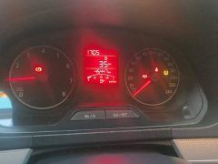 Volkswagen Jetta VA3 1.5L Manual Comfort Edition - фото 14