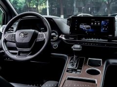 Toyota Sienna 2.5L Hybrid AWD Luxury - ფოტო 5