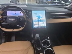 Geely Boyue L 1.5TD DCT Luxury - ფოტო 12