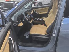 Geely Boyue L 1.5TD DCT Luxury - ფოტო 9