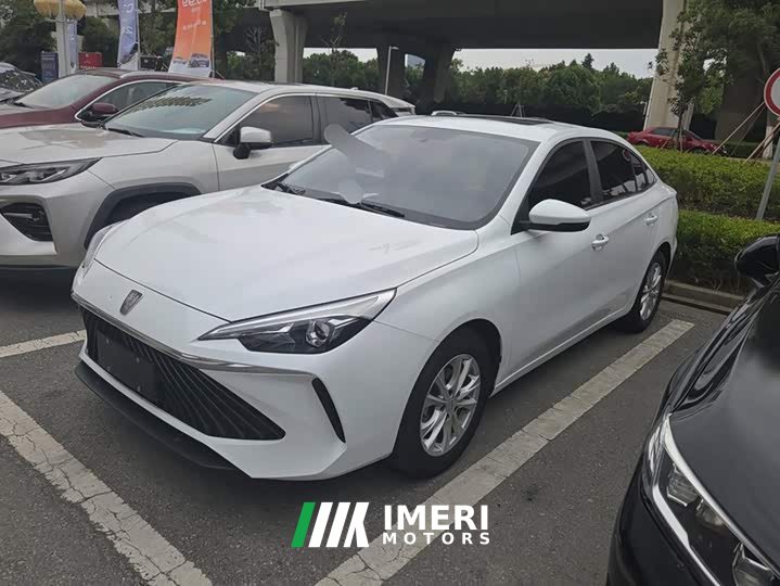 SAIC MG i5 1.5L CVT Luxury - автомобиль из Китая