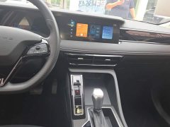 SAIC MG i5 1.5L CVT Luxury - фото 13