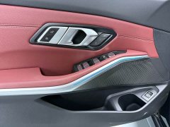 BMW 3 Series 325Li M Sport Package - ფოტო 4