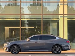 BMW 5 Series 530Li Premier Luxury Package - фото 2