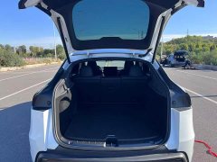 Tesla Model Y Long Range Rear-Wheel Drive - ფოტო 16