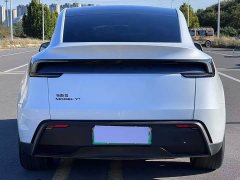 Tesla Model Y Long Range Rear-Wheel Drive - ფოტო 5