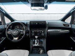 Lexus LM 300h Four-Seat Royal Edition - photo 16
