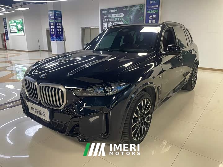 BMW X5 xDrive 40Li M Sport Midnight Edition - автомобиль из Китая