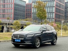 Lincoln Explorer 2.0T AWD Elite - ფოტო 1
