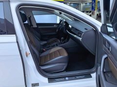 Volkswagen Lavida 280TSI DSG Luxury - photo 8