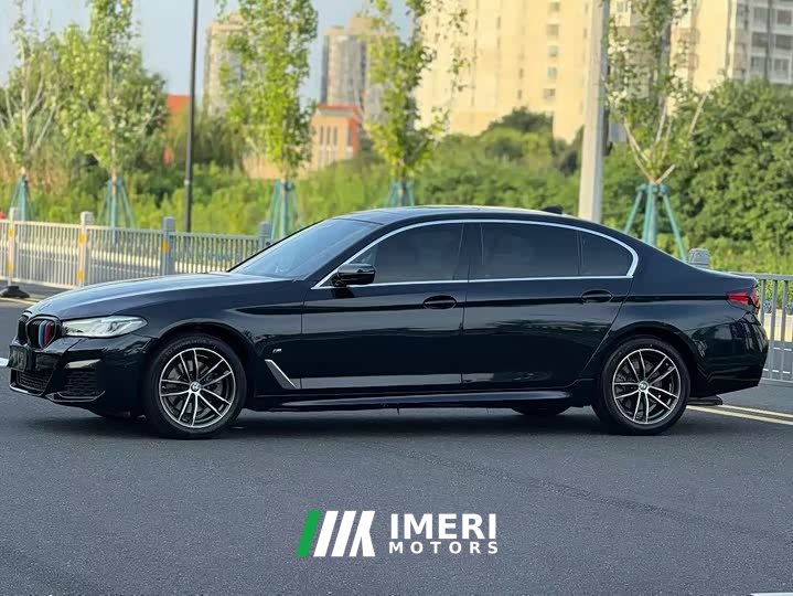 BMW 5 Series 2022 525Li M Sport Package - ავტომობილი ჩინეთიდან