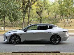 Lynk & Co 07 EM-P 126 Extended Range Ultra - ფოტო 12