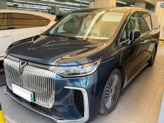 Voyah Lantu Dreamchaser PHEV AWD Flagship Kunpeng Edition - photo 1