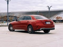 Mercedes-Benz C-Class Facelift C 260 L Sport Edition - photo 10