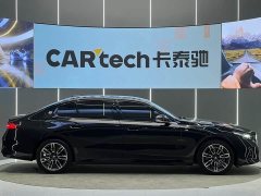 BMW 5 Series 525Li M Sport Package - ფოტო 13