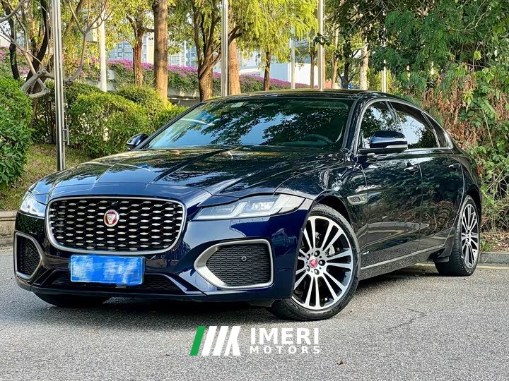 Jaguar XFL 2.0T P250 Two-Wheel Drive Premium Luxury Edition
